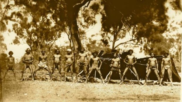 Indigenous Dja Dja Wurrung men around the time of Australia colonialization.