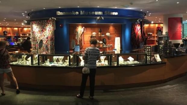 It’s clear where to buy Native jewelry at the National Museum of the American Indian in Washington, D.C., but many other things are not clear at all.