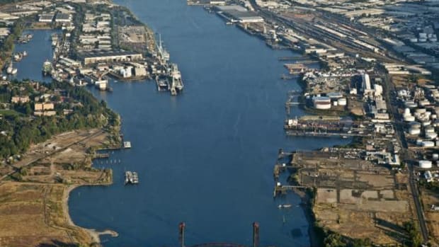 An EPA cleanup plan for the Portland Harbor Superfund site, Portland, Oregon, has been condemned by the Yakama Nation. The comment period ends on August 8.