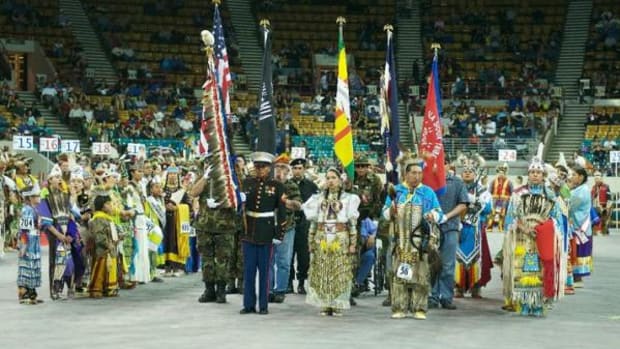 Grand Entry at the 2011 Denver March Powwow