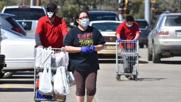 Strict rules are in place at Lakota Thrifty Mart grocery stores operated by the Cheyenne River Sioux Tribe, including mandatory use of masks and gloves by all patrons and employees and limits on how many people can shop at any one time. Photo: Courtesy of Alaina Beautiful Bald Eagle, West River Eagle newspaper