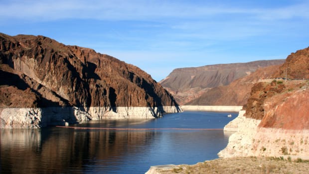 Lake Mead (by Chris Richards, courtesy of Creative Commons)