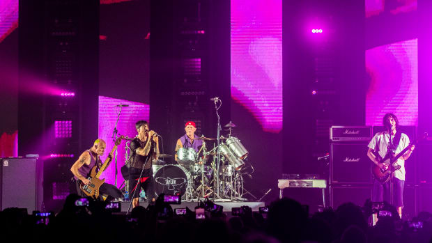 Red Hot Chili Peppers performs in Hoopa Valley. (Photo by Chris Tuite for the Two Rivers Tribune)