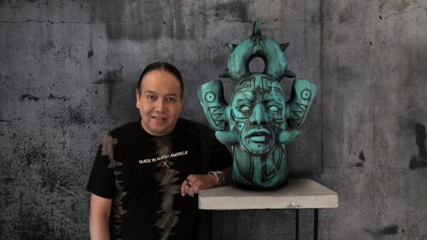 Artist Virgil Ortiz, Cochiti Pueblo, has created a world of warriors for an exhibition that opened in mid-October 2022 at Meow Wolf in Santa Fe, New Mexico. The warriors, including this Watchman displayed here, travel from the year 2180 back to the Pueblo Revolt in 1680. (Photo courtesy of Meow Wolf)