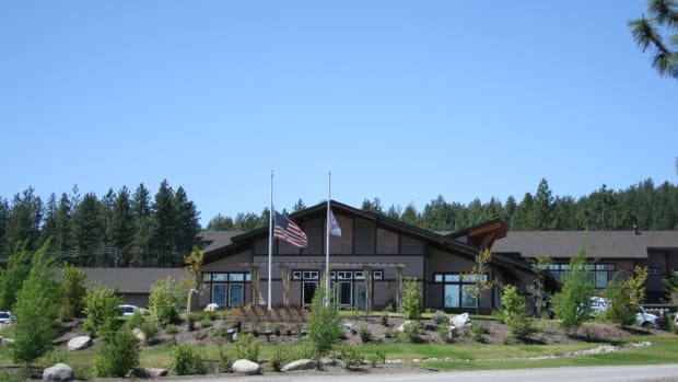 The Spokane Tribe's administration building in Wellpinit, Washington, is at the center of efforts to help citizens find jobs and get back to work. Federal and tribal policies can make it more costly for some to stay unemployed than to take a low-paying job. (Photo by Monica Peone/Rawhide Press/File Photo)