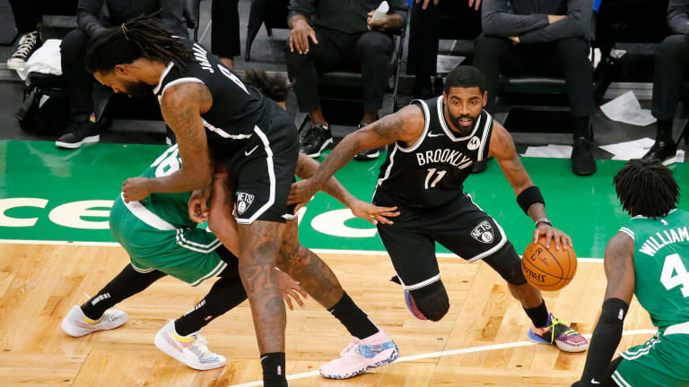 Kyrie court best sale