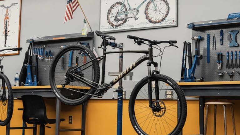 Garage bike 2025 tech