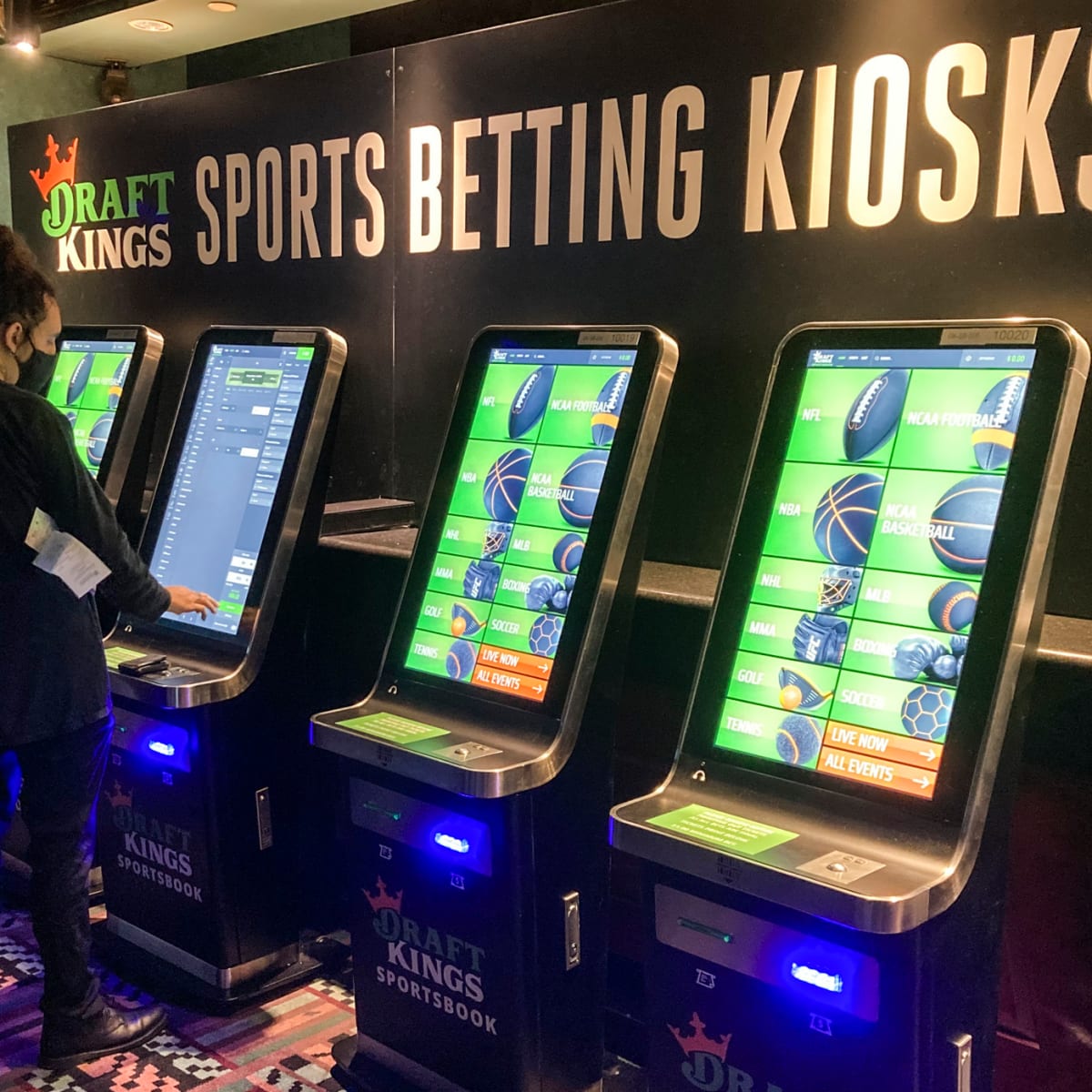 Ducey seeks expansion of gaming to allow sports betting