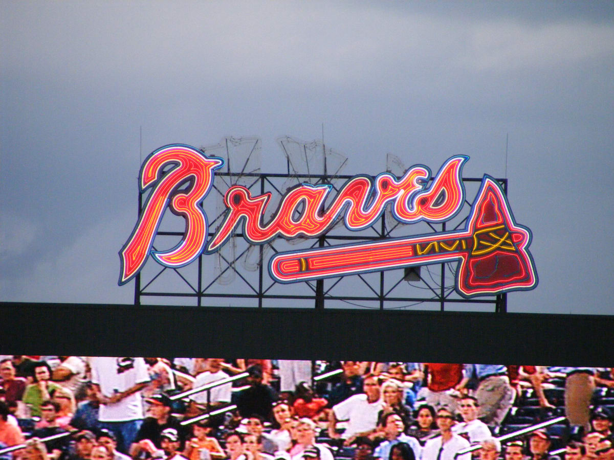 Braves plan to discuss tomahawk chop with American Indians - ICT News