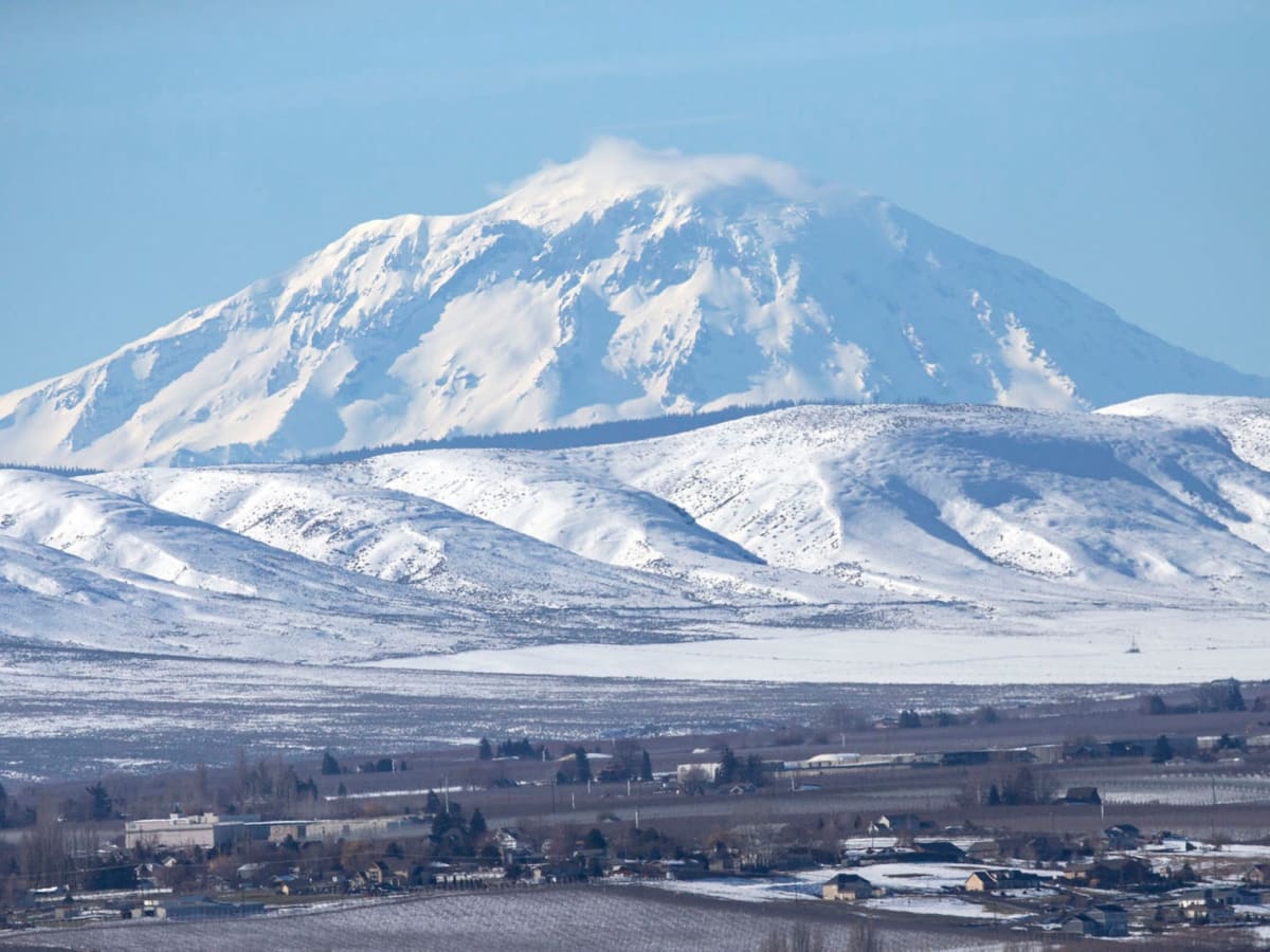 Fifty years ago: Mount Adams returned to Yakama people - ICT News