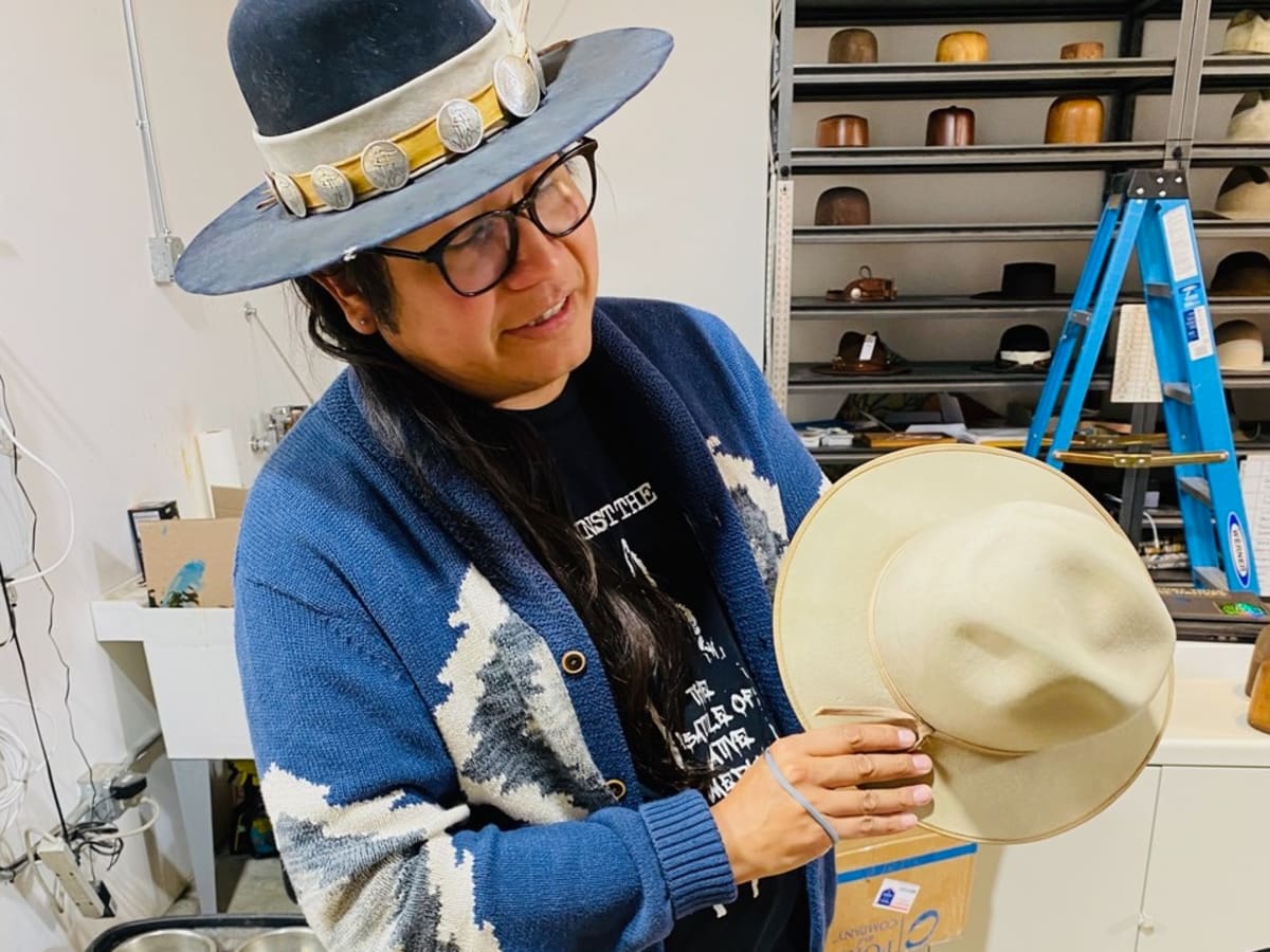 Navajo hatmaker makes waves with classic style ICT News
