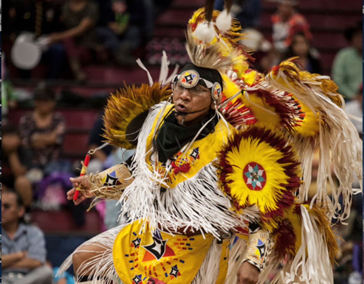 Turning The Page At The Page High School Unity Contest Powwow - Ict News