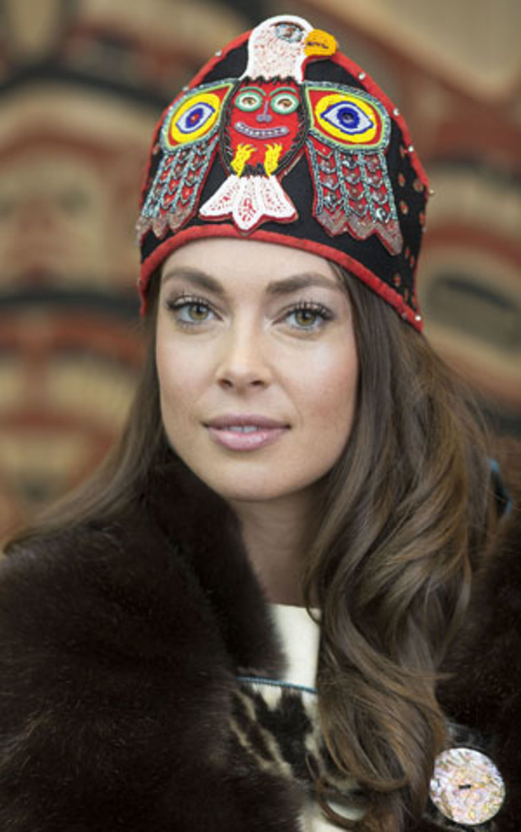 Miss Alaska Usa Alyssa London Tlingit A Voice For Her Culture Ict News