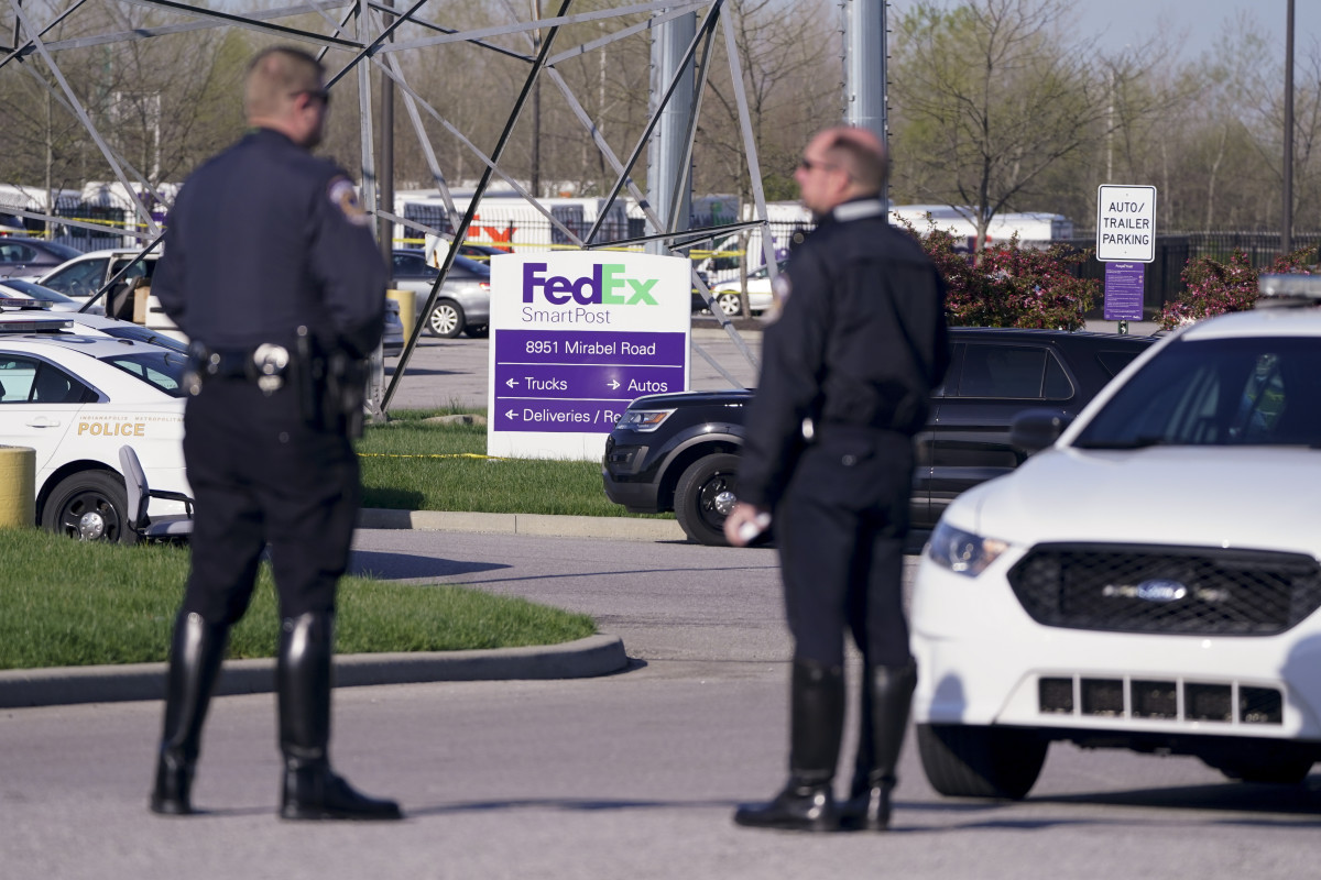 FedEx: Mass shooter was a former employee of the company