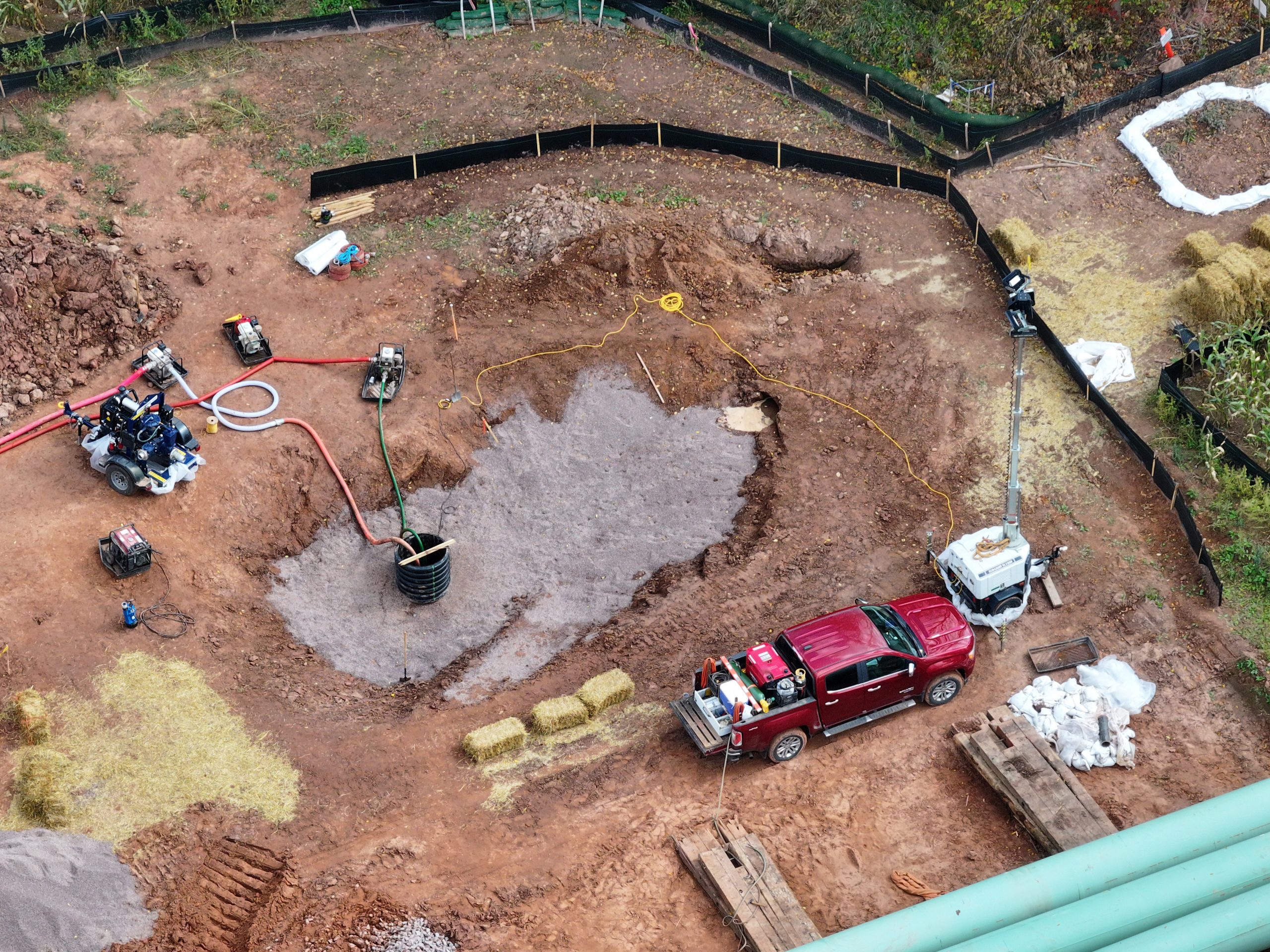 Line 5 pipeline construction crews breach Wisconsin aquifer - ICT